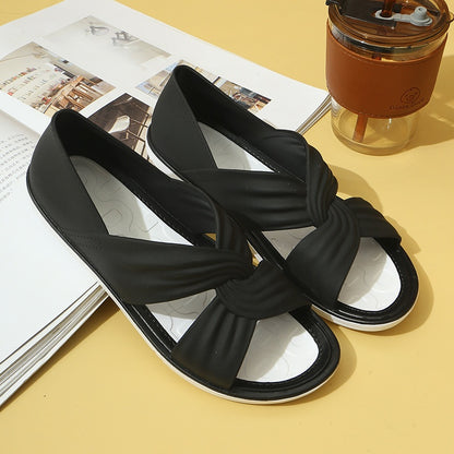 【Cumpără 1 primești 1 gratis】【36-41】Sandale plate cu curele încrucișate ușoare pentru damă - pantofi casual de vară cu design decupat